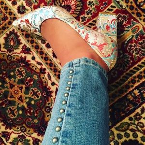 Meet your Posher, Eleni